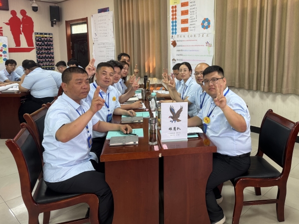 7月13日，計控電儀部計通站魏蕓參加澄合職培中心舉辦的第十三期陜煤澄合礦業(yè)職培中心優(yōu)秀班組長培訓(xùn)課堂精彩瞬間3.jpg